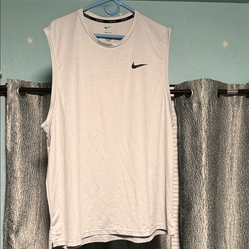 Nike mens training tank grey XLT(tall)